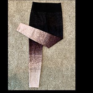 NWOT H&M Small Leopard ombré full length leggings.